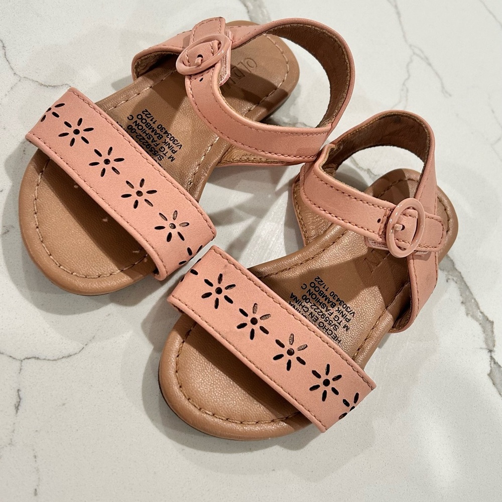 OLD NAVY NUDE/PINK Kids Sandals
